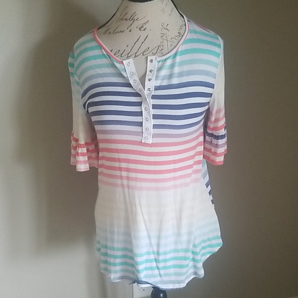 Rainbow Striped Ruffle Sleeve Tee M